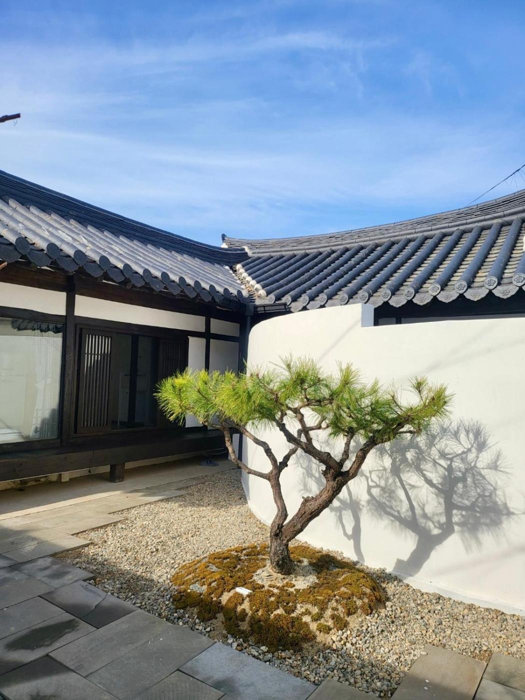Hanok Dasi Bom 101 Gyeongju Eksteriør billede